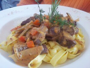 Bœuf Stroganoff à l'Auberge de la Couronne